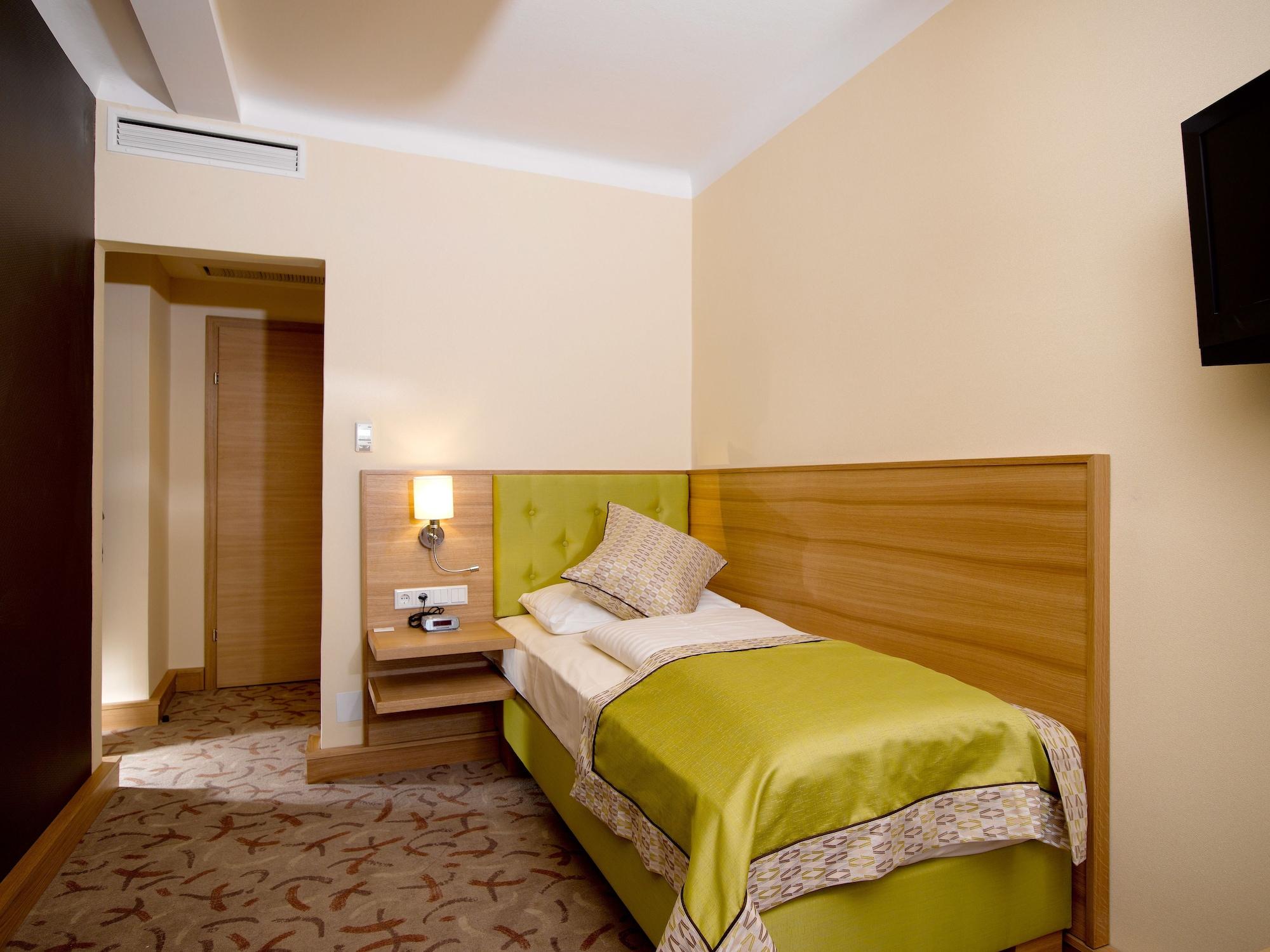 Hotel Drei Raben Graz Exterior foto
